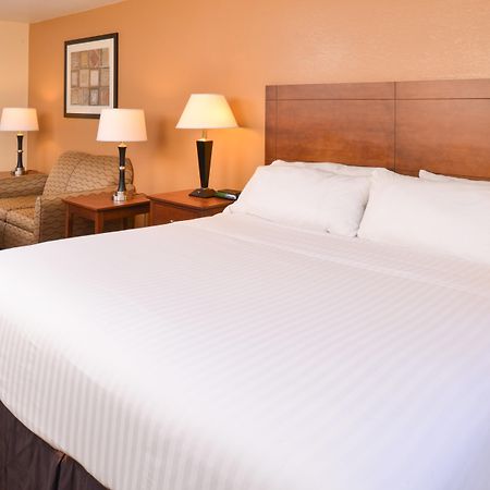 Holiday Inn Express Morgantown By Ihg Екстер'єр фото