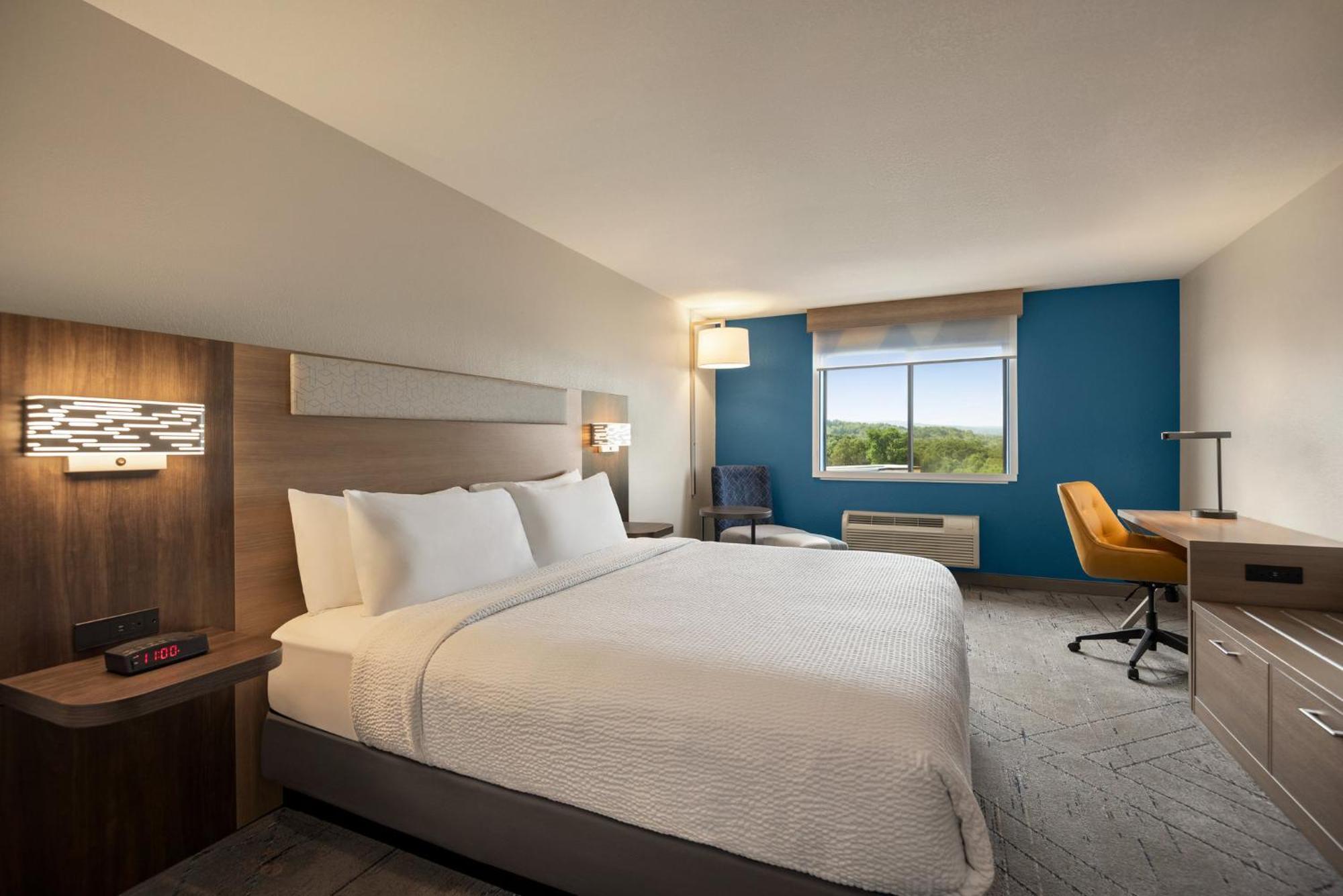 Holiday Inn Express Morgantown By Ihg Екстер'єр фото